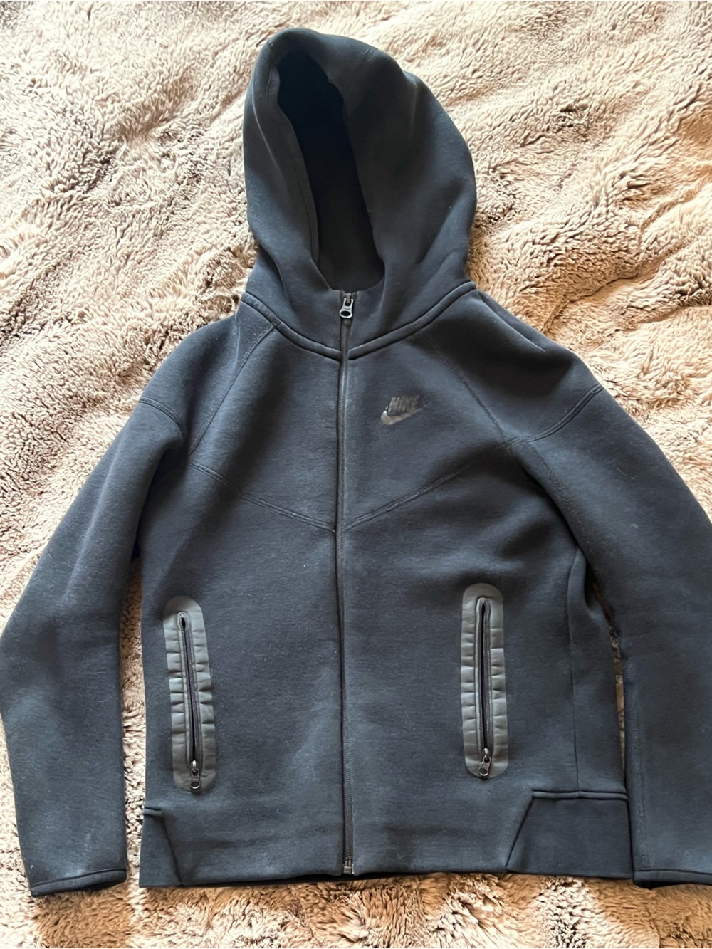 Nike Tech performance Youth Black Hooded Full-Zip Sweatshirt Jacket